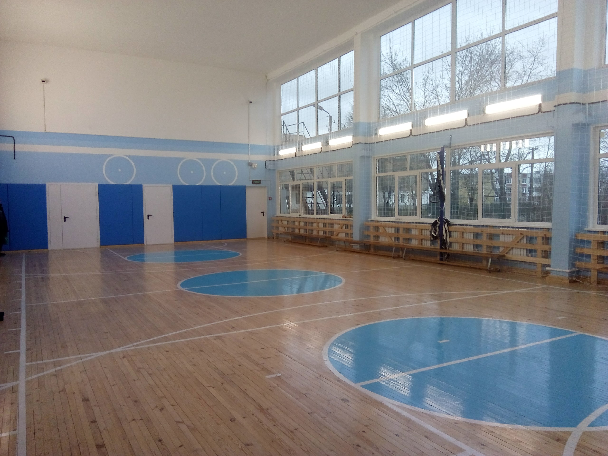 Спортивный зал начальной школы